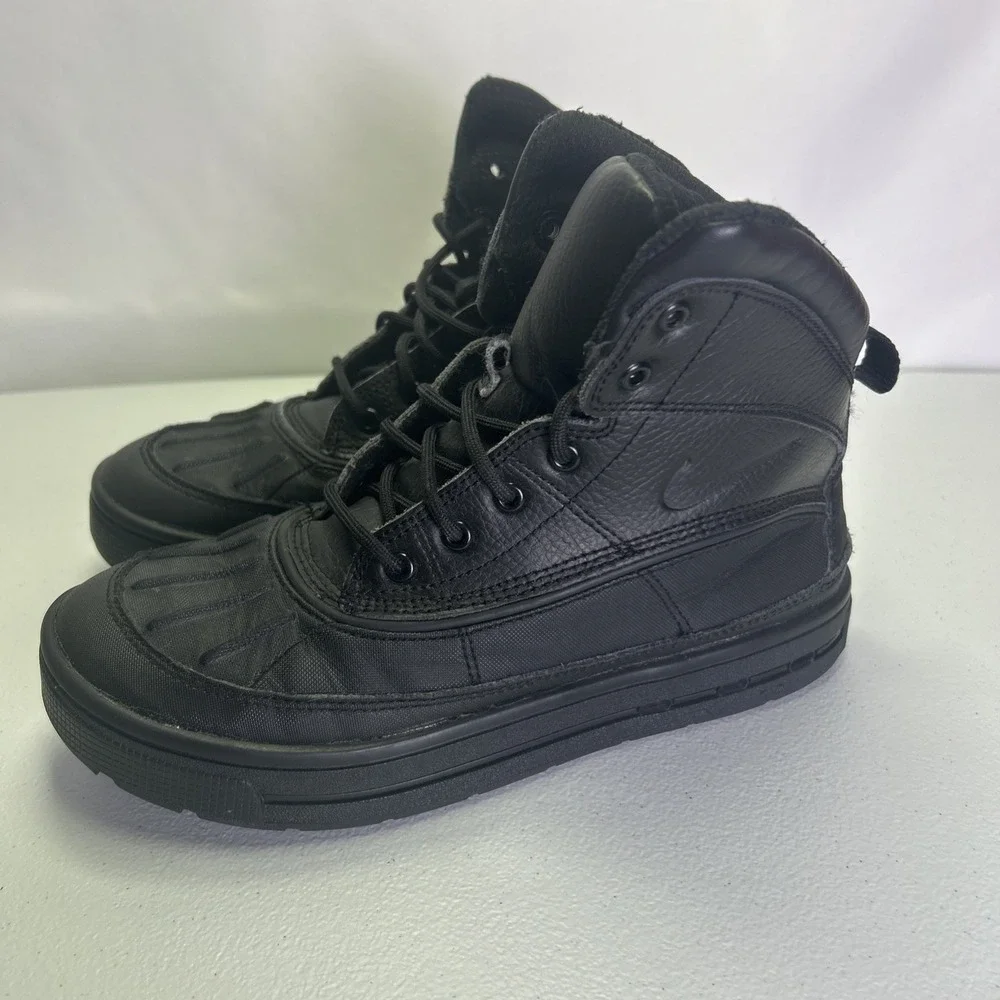 Nike ACG Woodside 2 Triple Black Winter Duck Boots 4Y Women's 5.5